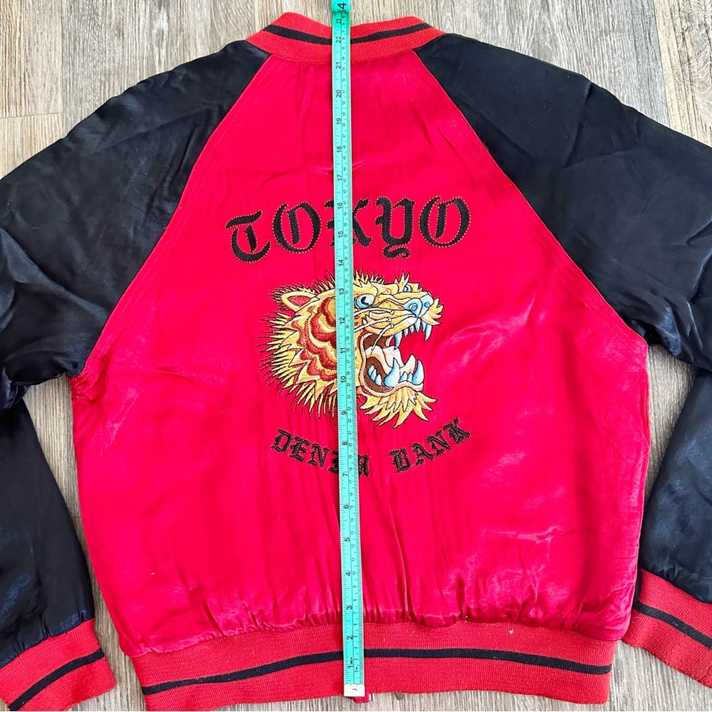 TOKYO DENIM BANK Satin Tiger Bomber Jacket Size Small - Picture 7 of 11